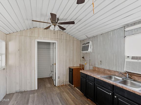 4th image of 3136 Aycock Rd