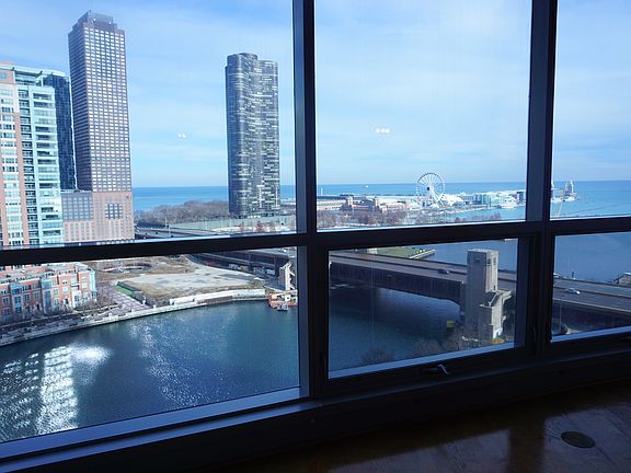 5th image of 420 E Waterside Dr Unit 1212