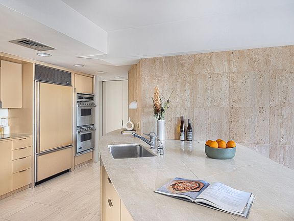 3rd image of 1025 5th Ave #11AS