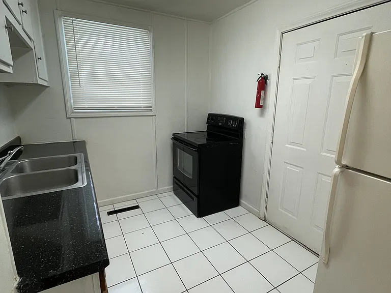 505 Emerick St #2 — Photo 1