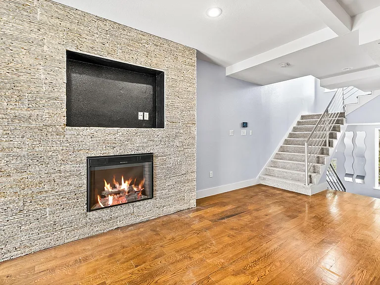 3845 Convent St #4 — Photo 10