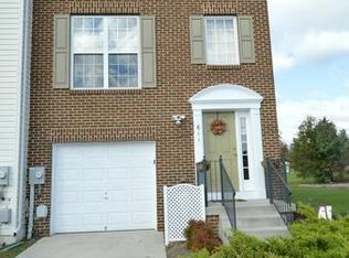 611 Hamilton Ct, Stephens City, VA 22655