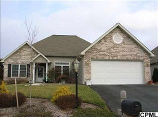 86 Longwood Dr, Mechanicsburg, PA 17050