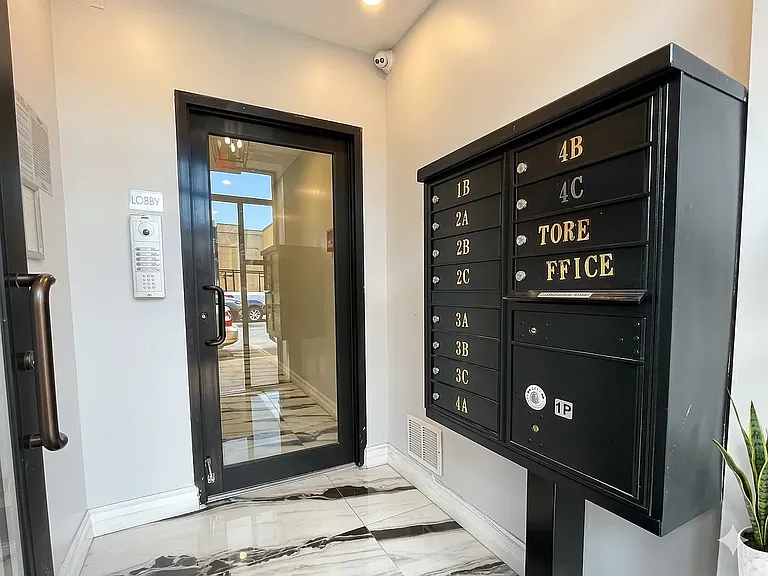 735 Liberty Ave #3B — Photo 6
