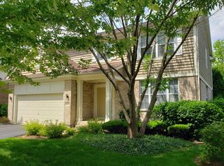 2045 Trevino Ter, Vernon Hills, IL