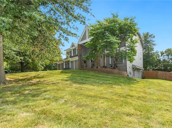 13301 W 78th Pl, Lenexa, KS 66216