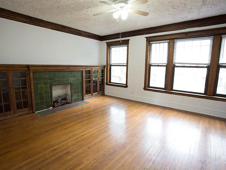Dining/Living room