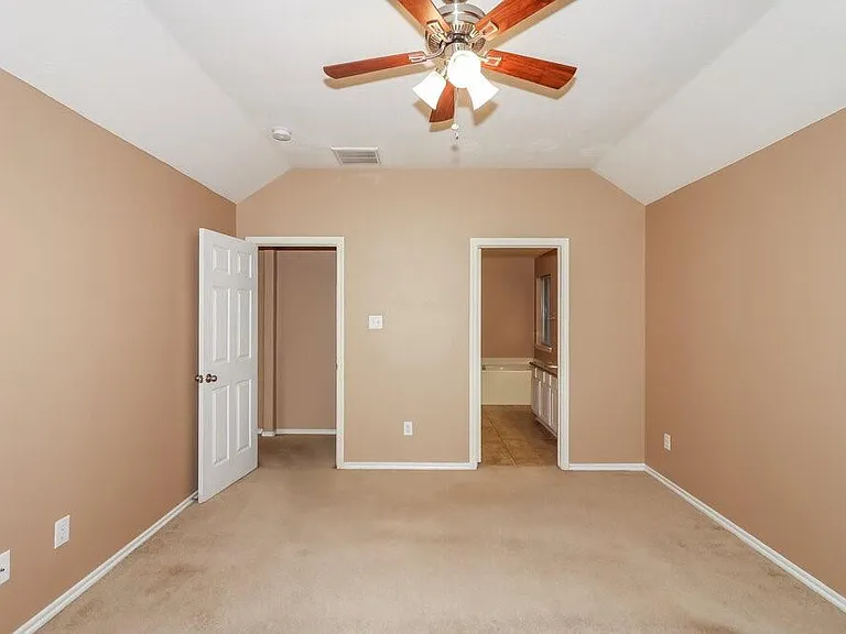 16707 Great Oaks Glen Dr — Photo 11