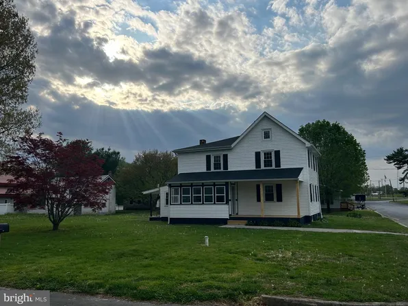 39 S Main St, Woodstown, NJ 08098