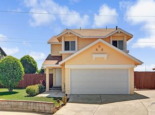 11715 Hunnewell Ave, Sylmar, CA 91342