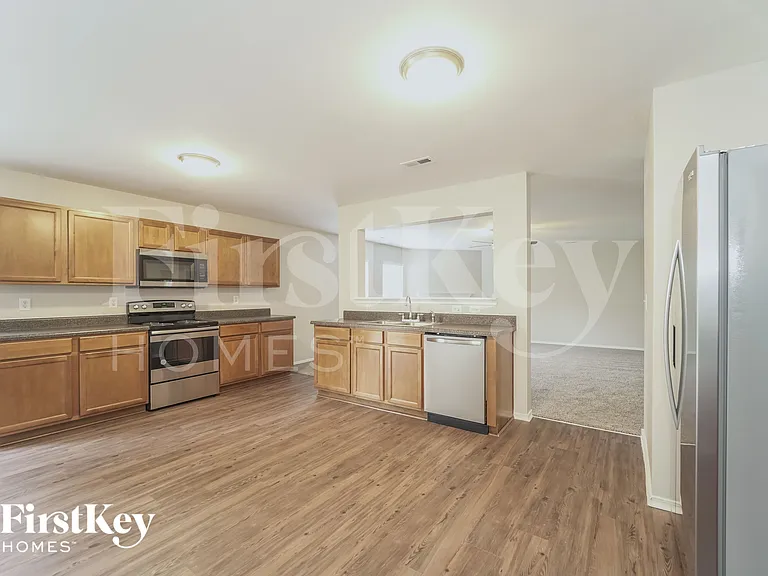 4031 Larkhaven Village Dr — Photo 7