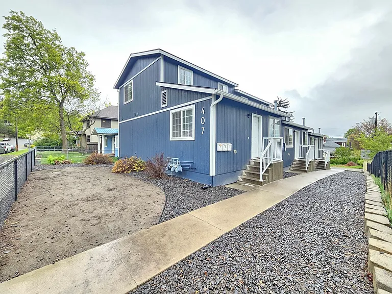 407 E 8th Ave — Photo 1