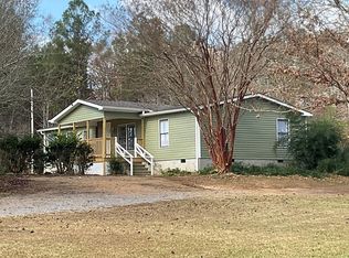 215 Cherokee Dr, Chatsworth, GA 30705