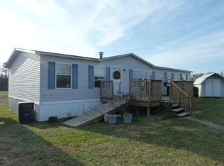 1439 W Highway 1376, East Bernstadt, KY 40729