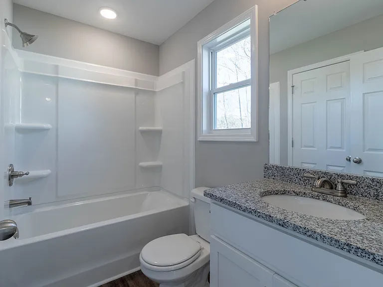 E Happy Hollow Dr - 918 / 922 — Photo 11