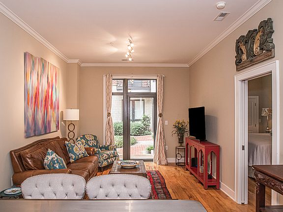 5th image of 224 S Laurens St Unit 104L