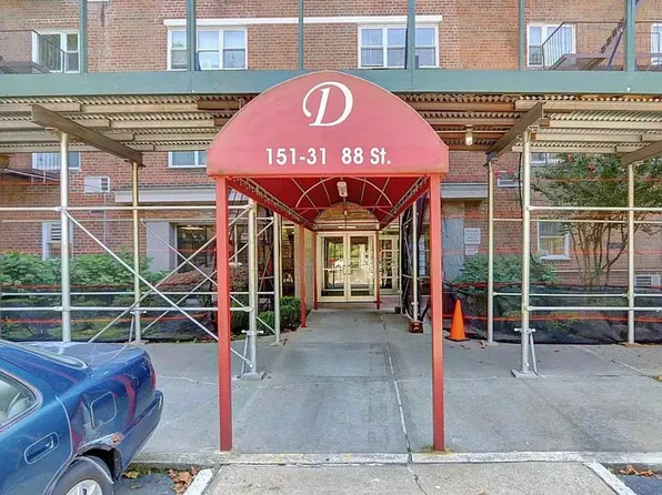 151-31 88th St APT 4H, Queens, NY 11414