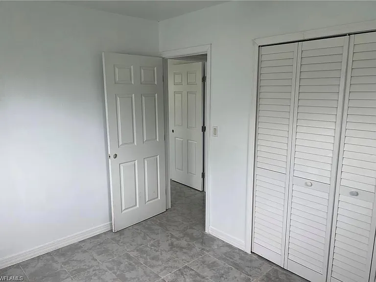 160 Brooks Rd — Photo 16