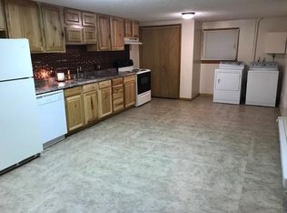 3160 Seven Mile Tree Rd, Christiansburg, VA 24073