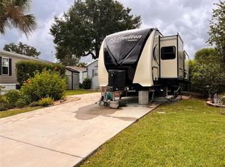 3155 NE 102nd Avenue Rd #15, Silver Springs, FL 34488