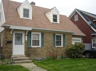 1028 W 25th St, Erie, PA 16502