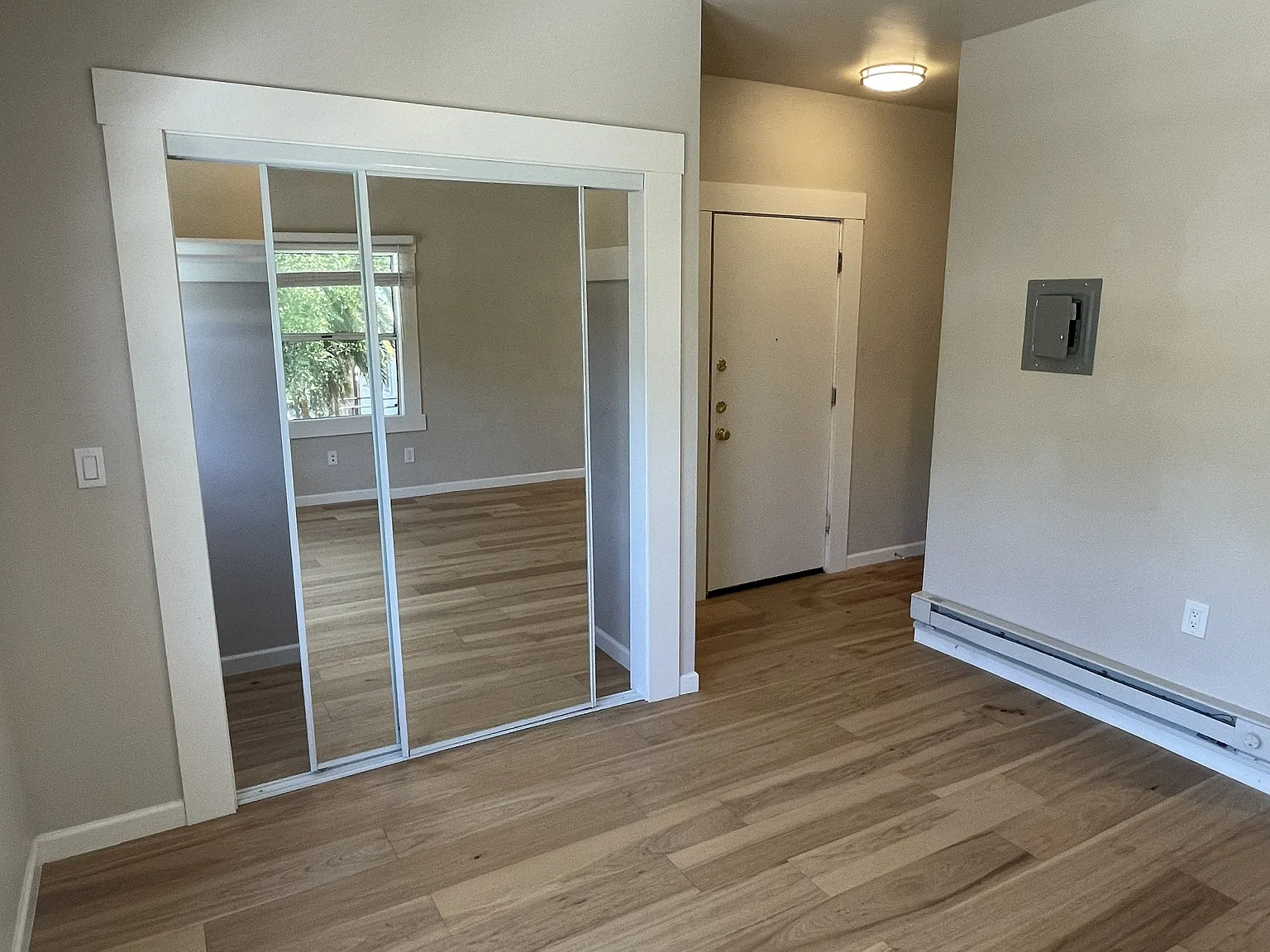1809 Filbert St — Photo 3