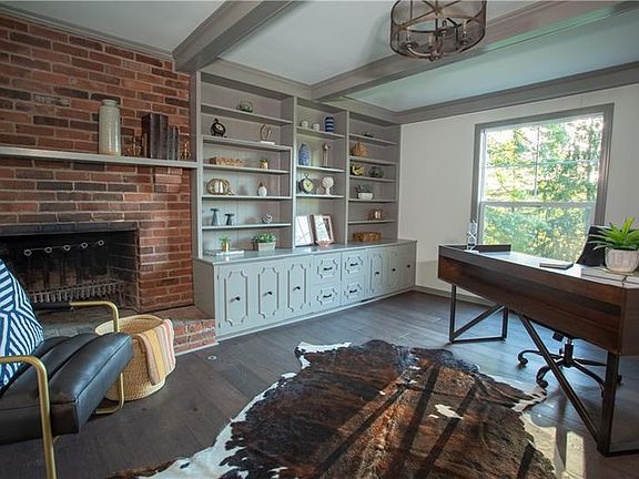3rd image of 105 Wynnwood Dr