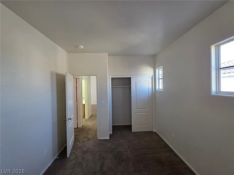 731 Emerald Idol Pl — Photo 45