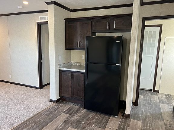 4th image of 7769 Kimberly Dr #13