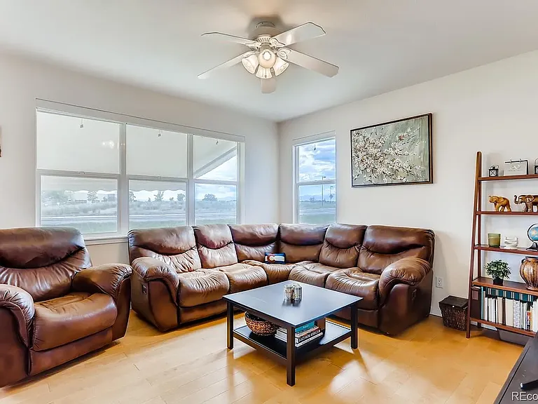 3746 Red Deer Trl — Photo 11