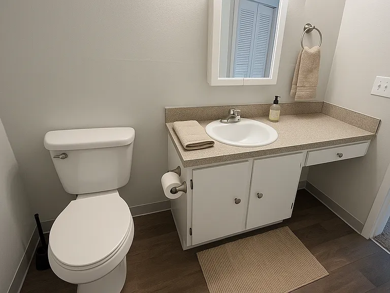 Orchard Park Apartments — Photo 10