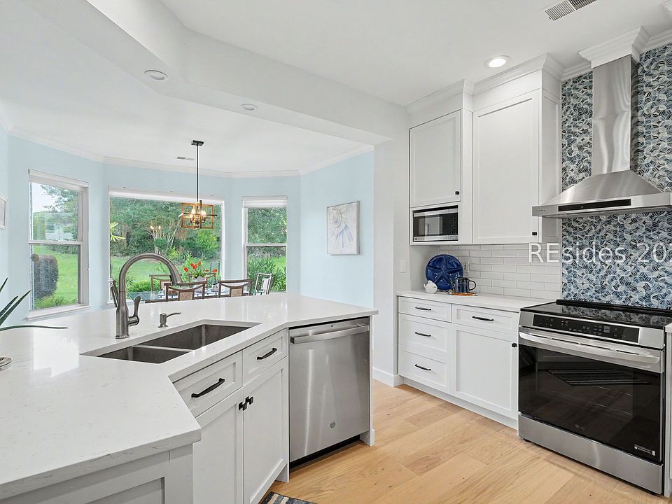1st image of 571 Argent Way