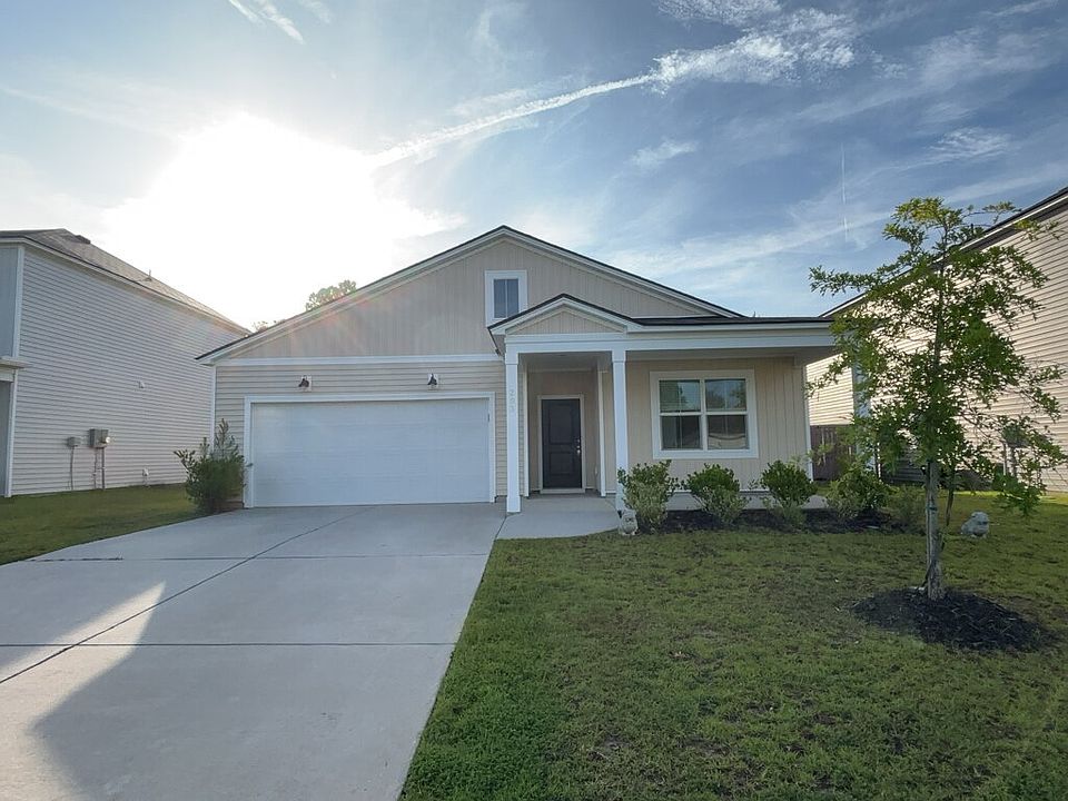 1st image of 293 W Bradford Pointe Dr