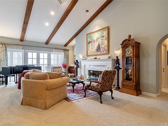 5th image of 6100 Woodland View Dr