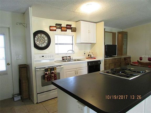 2nd image of 417 Laurie Ave