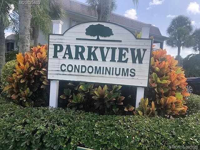 1st image of 1290 SE Parkview Pl #9