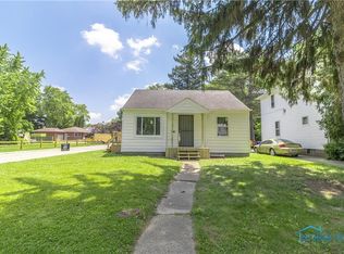 926 Searles Rd, Toledo, OH 43607