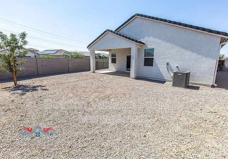 9385 E Orange Grove St — Photo 37