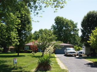 6115 Broadmoor Plz, Indianapolis, IN 46228