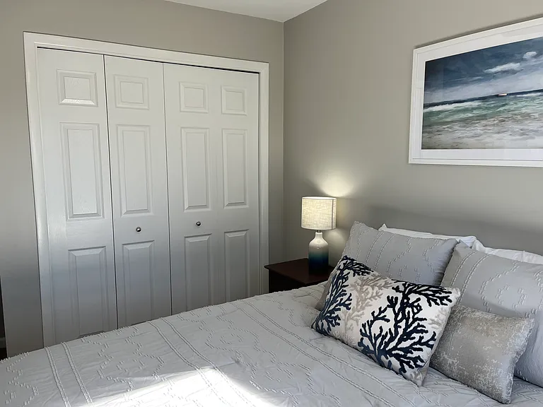 Upstairs bedroom 2 with queen bed