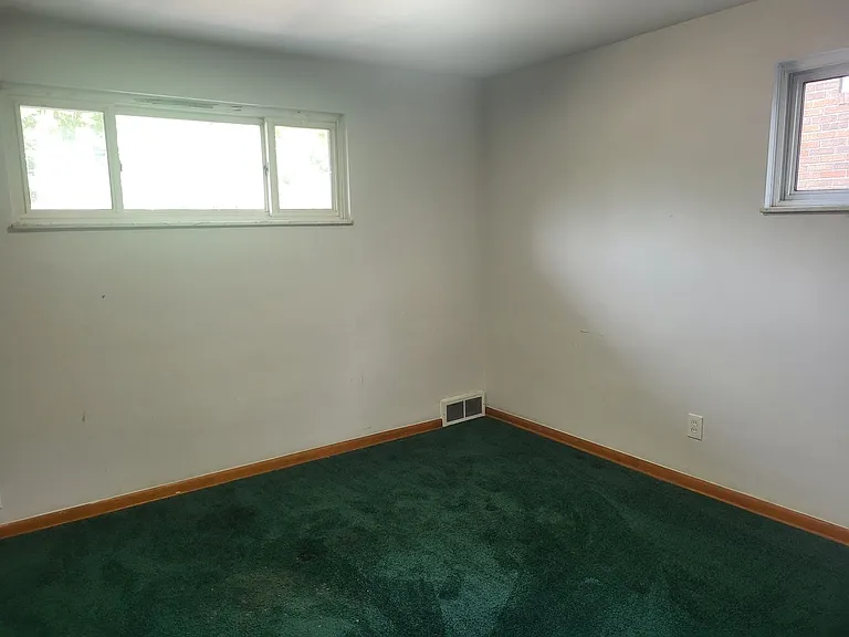 808 Norvell Dr — Photo 5