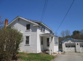 135 Blacksnake Rd, Seabrook, NH 03874