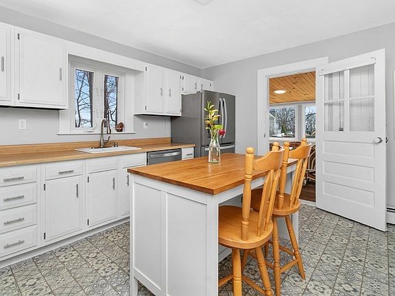 4th image of 48 Mount Walley Rd