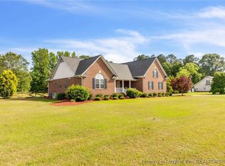 299 Grouse Run, Raeford, NC 28376