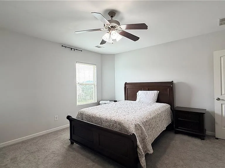 1810 Kingsbridge Ct — Photo 22