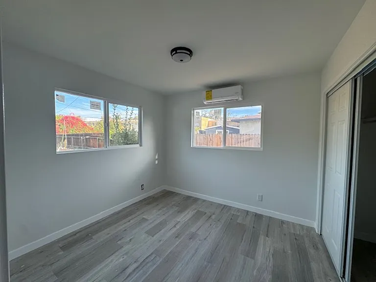 5428 Sale Ave — Photo 8