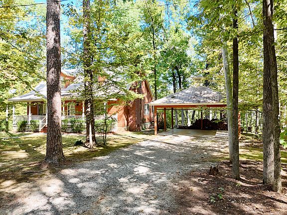 4th image of 1146 County Road 135 E