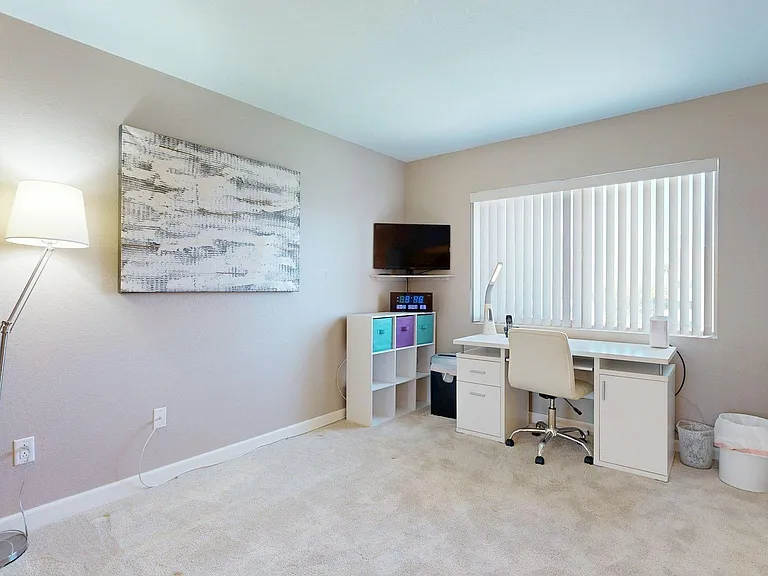 7950 E Camelback Rd #610 — Photo 14