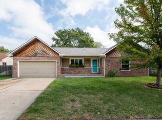 4034 Danbury St, Wichita, KS 67220