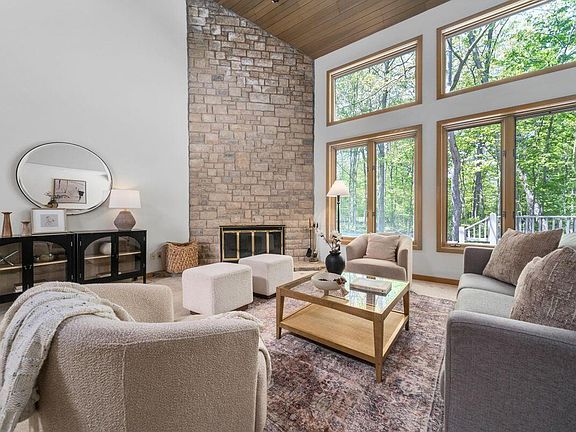 4th image of 5732 Dunnwood Ct
